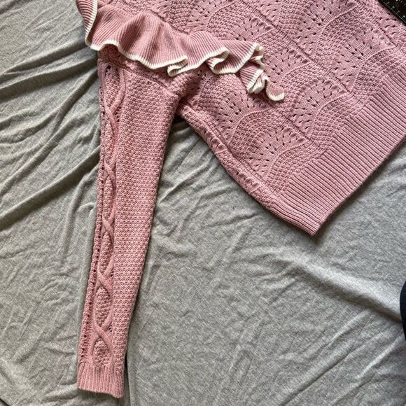 Sz XS Marc New York Andrew Marc Pink and White Ruffle Knit Sweater - Picture 9 of 9